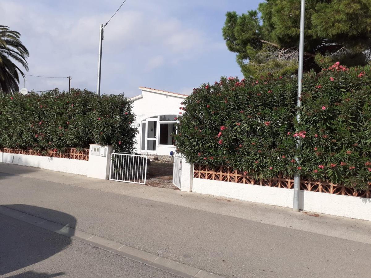 Villa Pordofo 2 Chambres Roses Zewnętrze zdjęcie