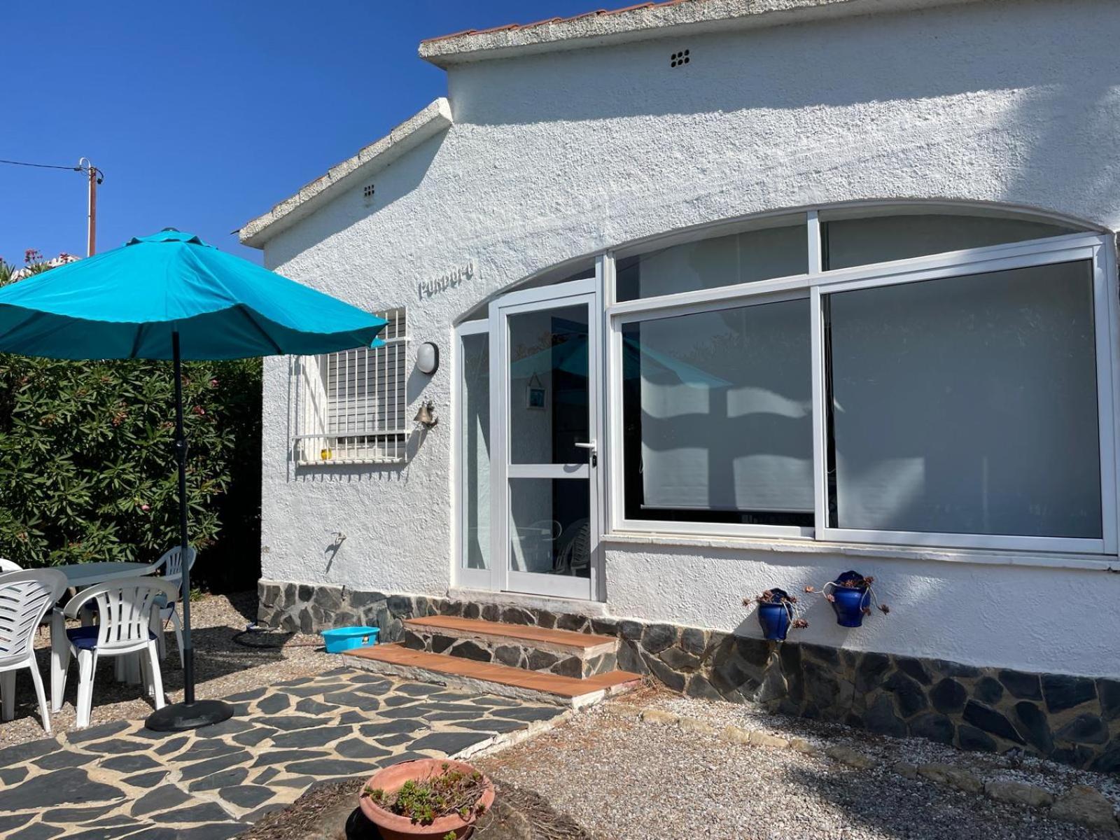 Villa Pordofo 2 Chambres Roses Zewnętrze zdjęcie